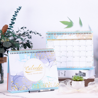 Bestel uw gepersonaliseerde kalender 12 x 12 inch hoeveelheid 1 kalender voor uw bedrijf