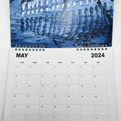 Gepersonaliseerde kleurenkalender met belangrijke Amerikaanse feestdagen